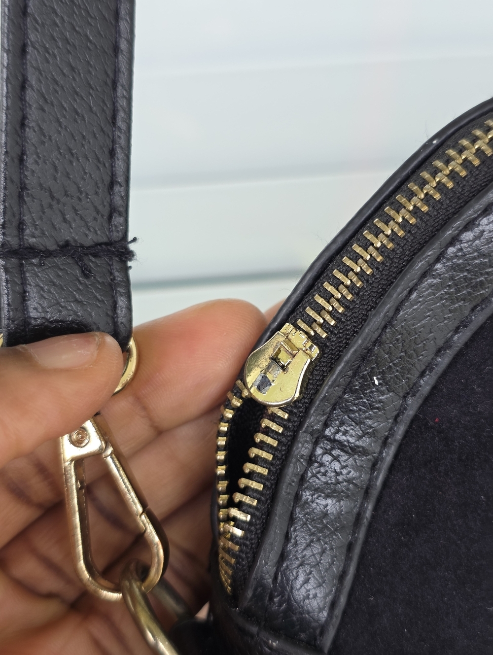 Gucci Black Suede Crossbody Bag Women Green-Red Stripe Detach Strap 7x11 - Picture 8 of 16